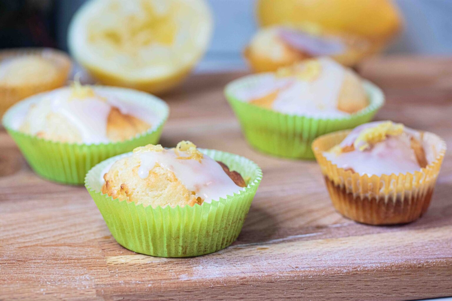 Zitronen Buttermilch Muffins aus dem Airfryer - Rezeptwunder