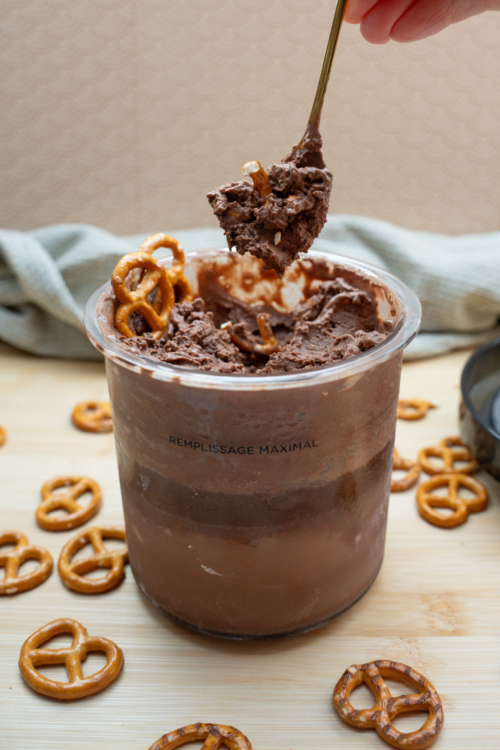 Schokoladen Brezel Eis Ninja Creami