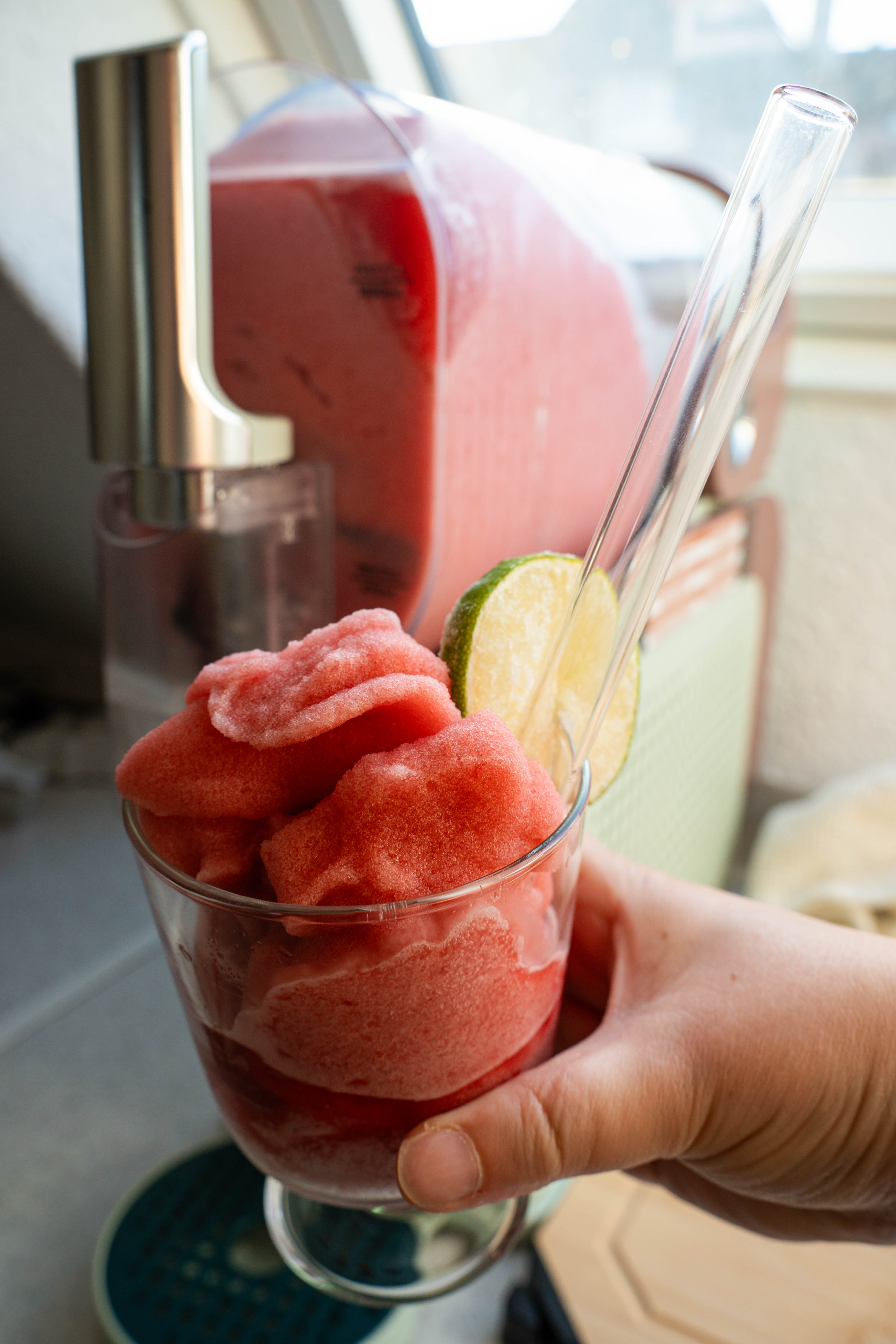 Erdbeer Daiquiri aus dem Ninja Slushi
