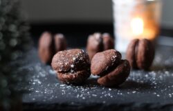 Lebkuchenkekse mit Nussnugatcreme